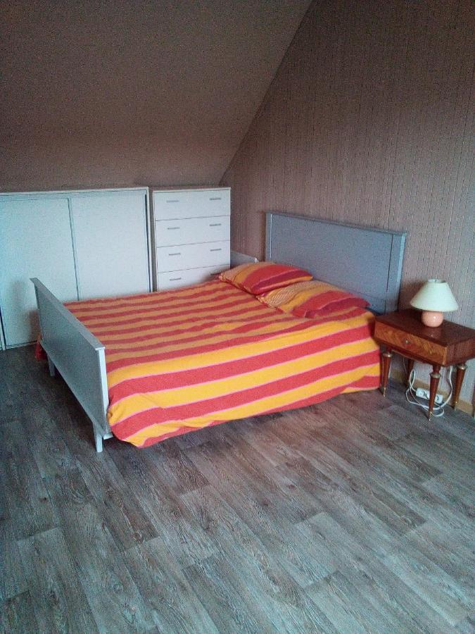 Chambre 1 Martine Hamadou Lägenhet Questembert Exteriör bild